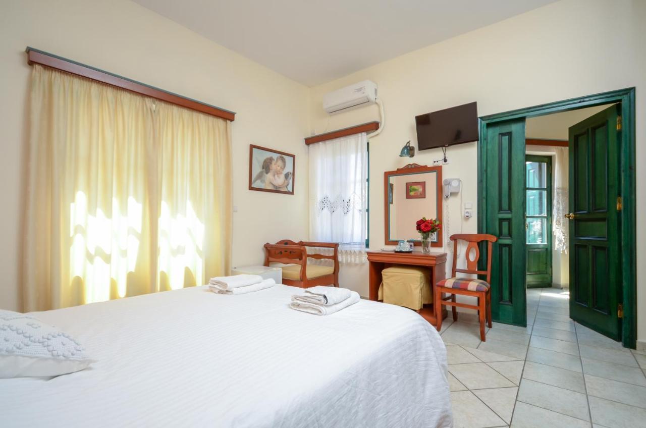 Apollon Hotel Naxos City ภายนอก รูปภาพ